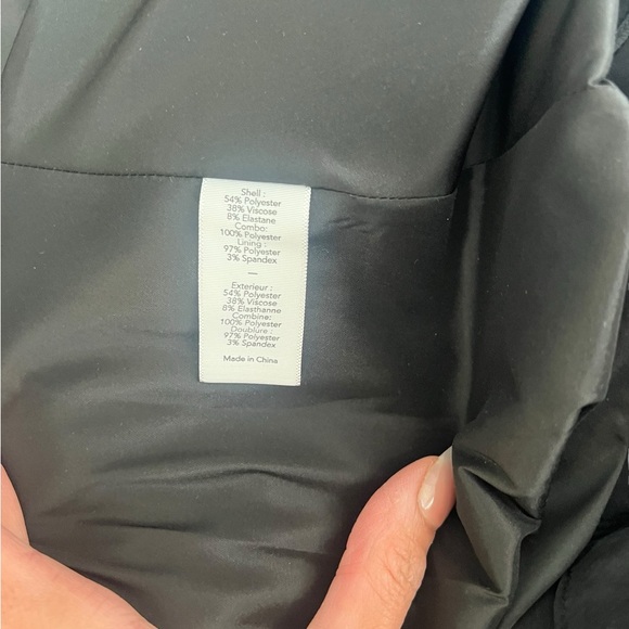 𝐄𝐋𝐈𝐙𝐀𝐁𝐄𝐓𝐇 & 𝐉𝐀𝐌𝐄𝐒 Strapless high low Dress - Picture 4 of 5